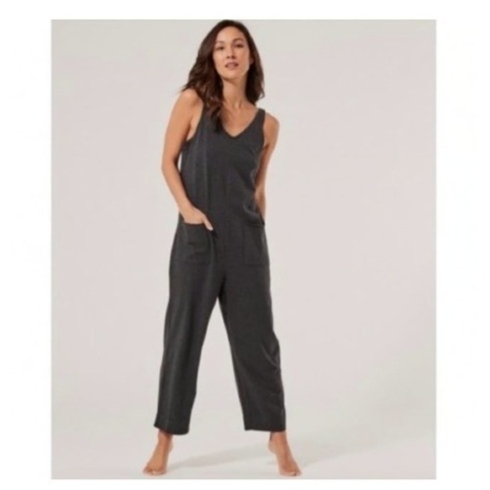 PACT Organic Cotton Women's Grey All Ease Wide Leg Lounge Jumpsuit Sz Medium